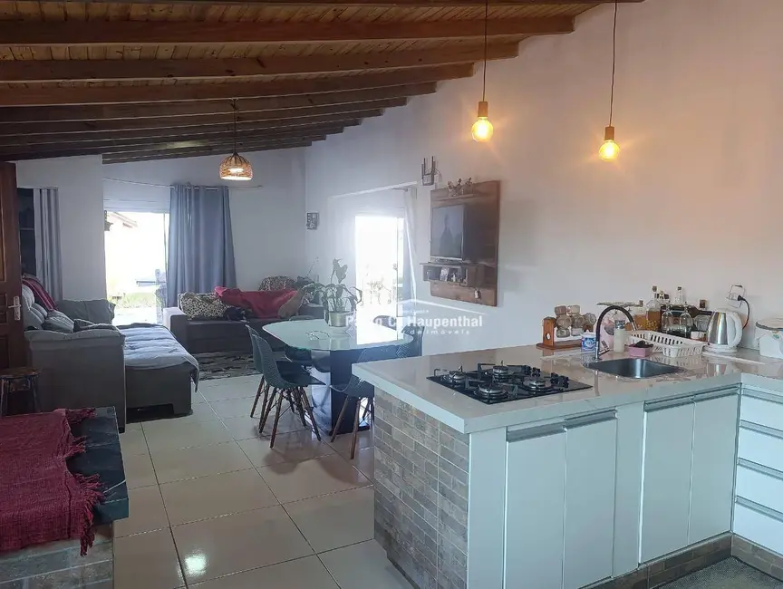 Foto 7 de Casa com 2 quartos à venda, 600m2 em Balneario Arroio Do Silva - SC