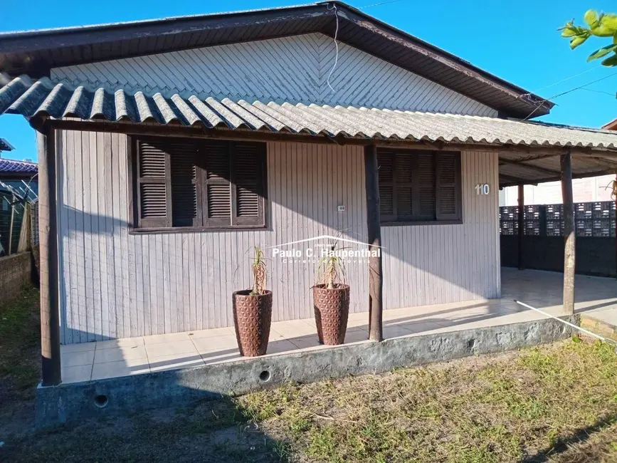 Foto 1 de Casa com 3 quartos à venda, 300m2 em Balneario Arroio Do Silva - SC
