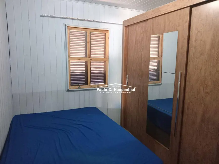 Foto 9 de Casa com 3 quartos à venda, 300m2 em Balneario Arroio Do Silva - SC