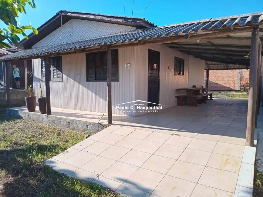Foto 4 de Casa com 3 quartos à venda, 300m2 em Balneario Arroio Do Silva - SC