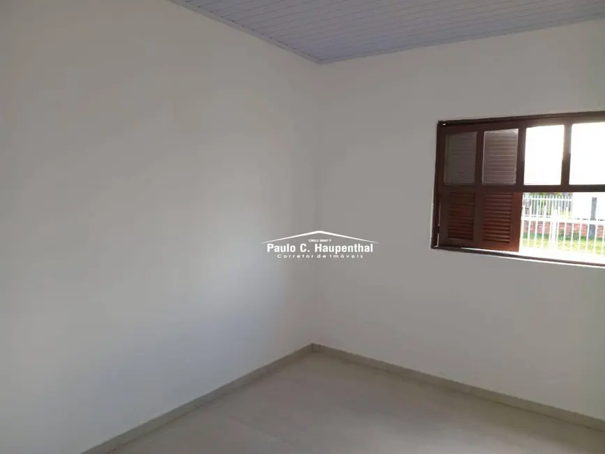 Foto 5 de Casa com 4 quartos à venda, 300m2 em Balneario Arroio Do Silva - SC