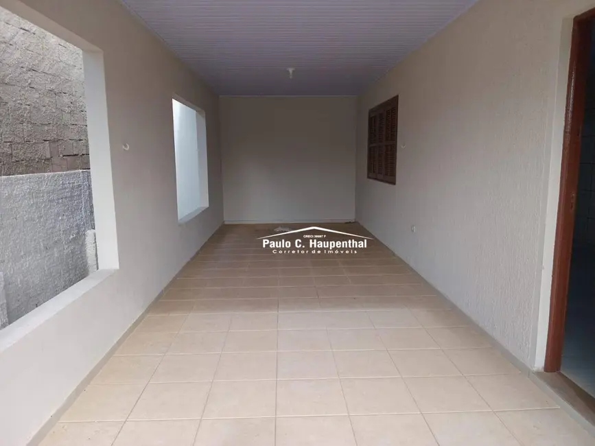 Foto 3 de Casa com 4 quartos à venda, 300m2 em Balneario Arroio Do Silva - SC