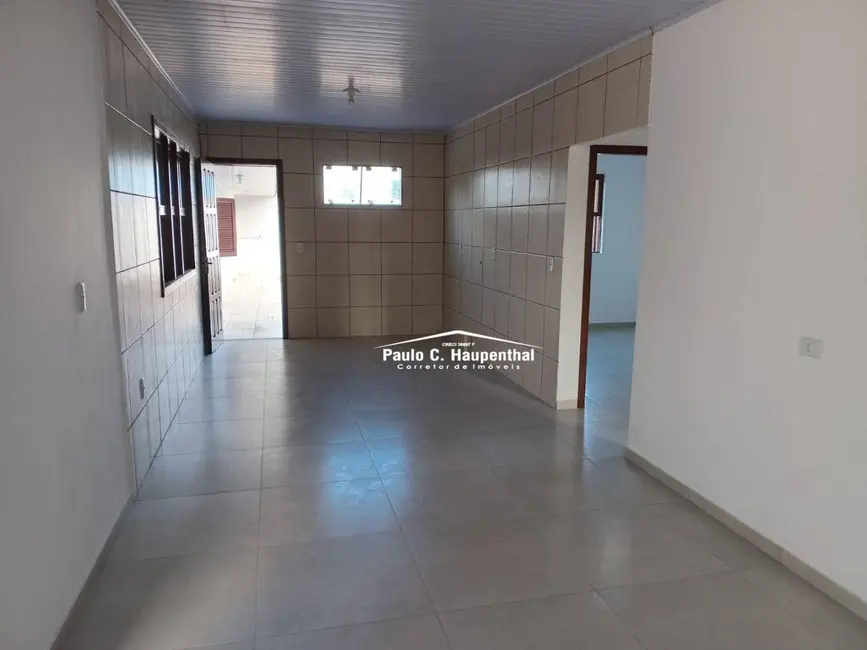 Foto 4 de Casa com 4 quartos à venda, 300m2 em Balneario Arroio Do Silva - SC