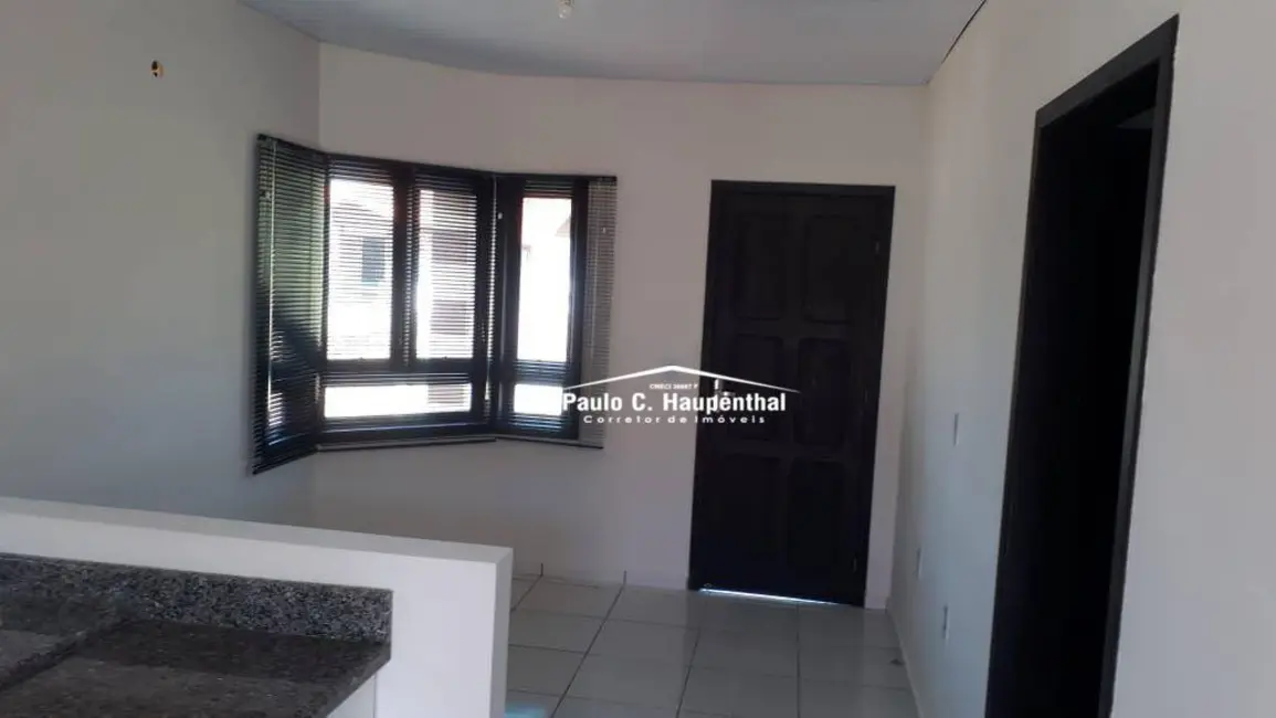 Casa com 2 quartos à venda, 360m2 em Morro dos Conventos, Ararangua - SC - imagem 3 Foto 3 de Casa com 2 quartos à venda, 360m2 em Morro dos Conventos, Ararangua - SC