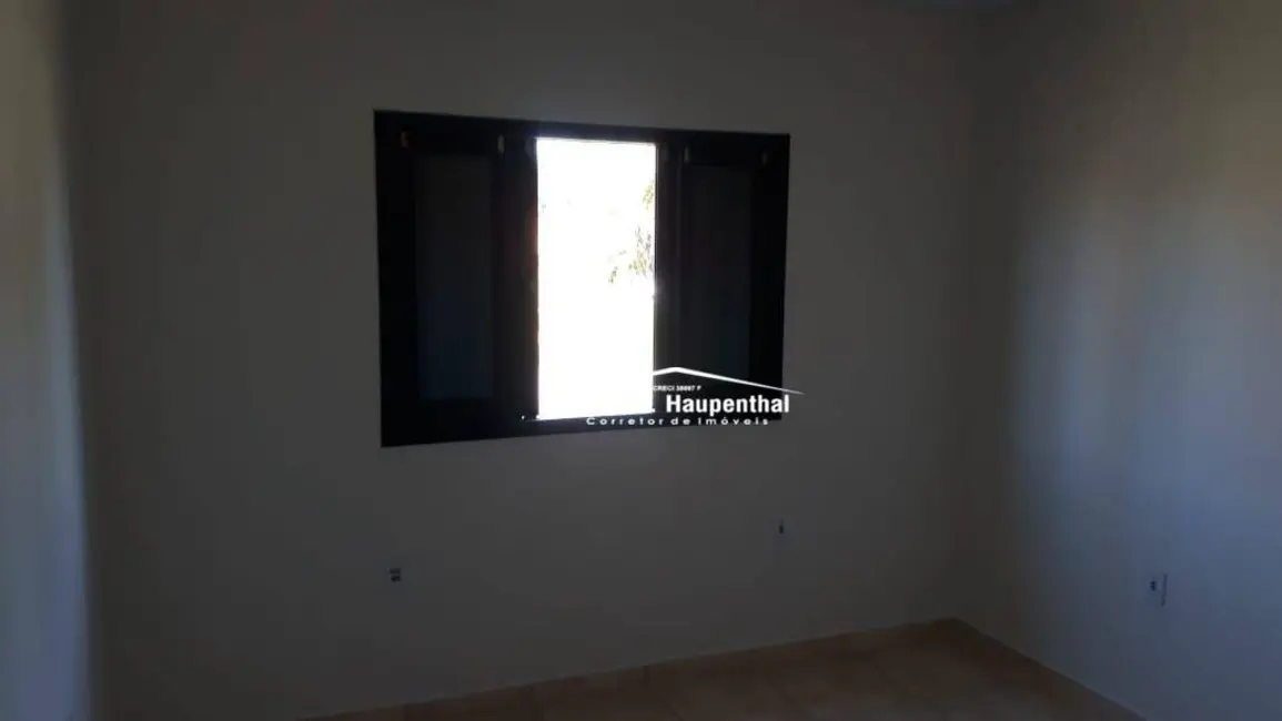 Casa com 2 quartos à venda, 360m2 em Morro dos Conventos, Ararangua - SC - imagem 5 Foto 5 de Casa com 2 quartos à venda, 360m2 em Morro dos Conventos, Ararangua - SC