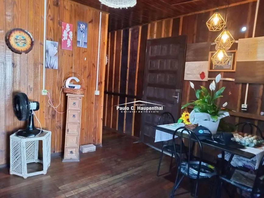 Foto 3 de Casa com 2 quartos à venda, 300m2 em Balneario Arroio Do Silva - SC