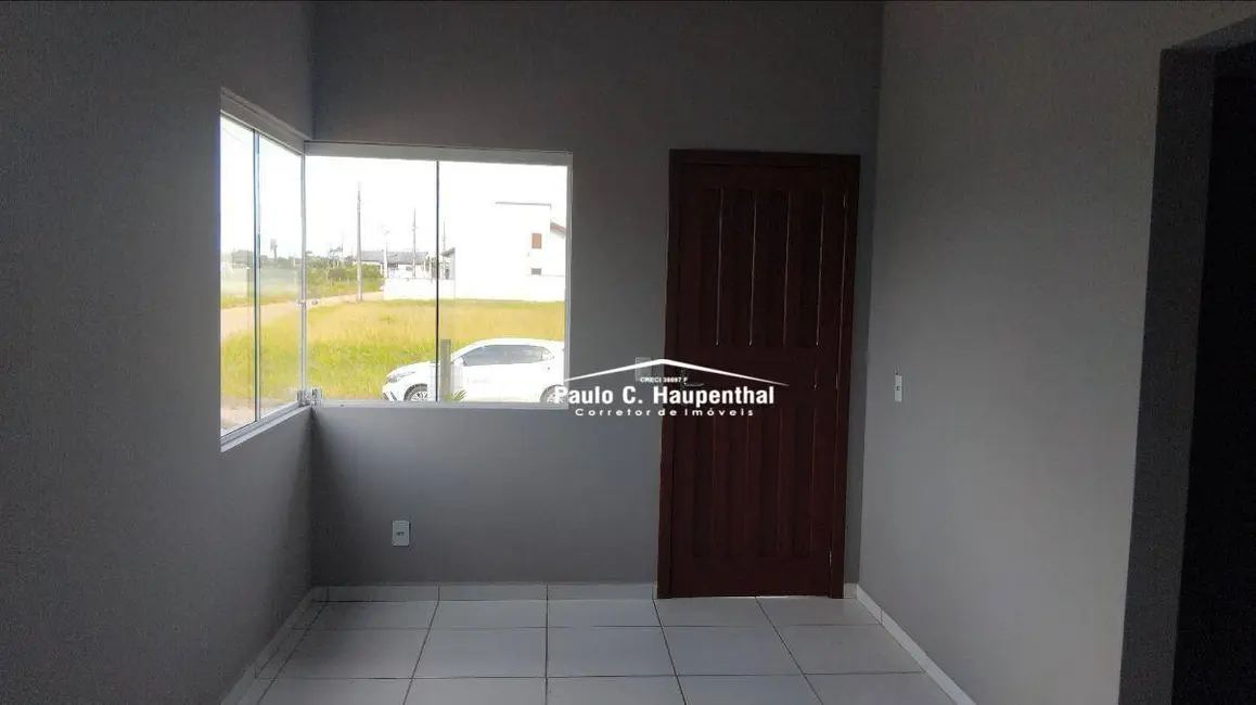 Casa com 2 quartos à venda, 300m2 em Ararangua - SC - imagem 6 Foto 6 de Casa com 2 quartos à venda, 300m2 em Ararangua - SC