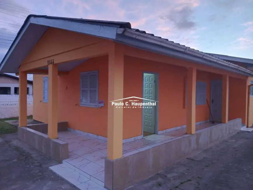 Foto 4 de Casa com 3 quartos à venda, 325m2 em Balneario Arroio Do Silva - SC