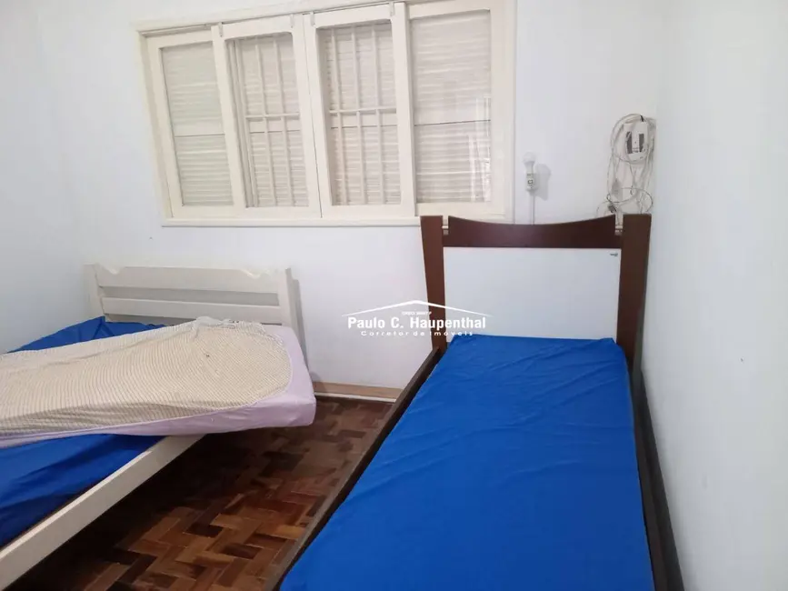 Apartamento com 3 quartos à venda, 95m2 em Centro, Balneario Arroio Do Silva - SC - imagem 8 Foto 8 de Apartamento com 3 quartos à venda, 95m2 em Centro, Balneario Arroio Do Silva - SC