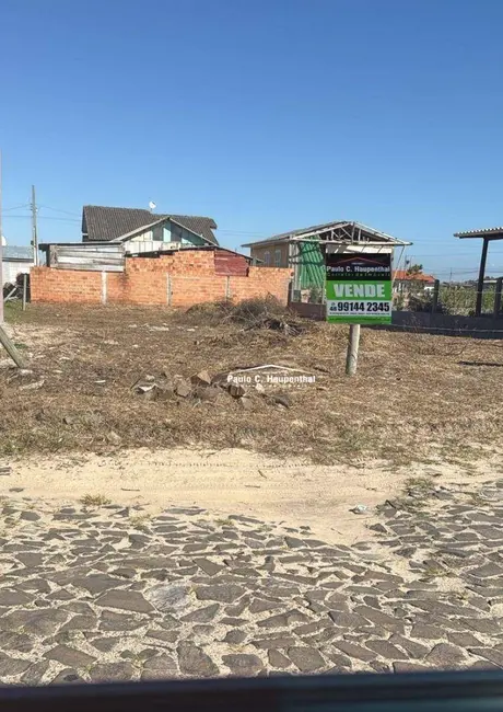 Terreno / Lote à venda, 300m2 em Balneario Arroio Do Silva - SC - imagem 1 Foto 1 de Terreno / Lote à venda, 300m2 em Balneario Arroio Do Silva - SC