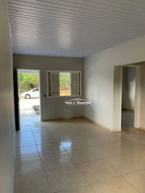 Foto 6 de Casa com 2 quartos à venda, 225m2 em Balneario Arroio Do Silva - SC