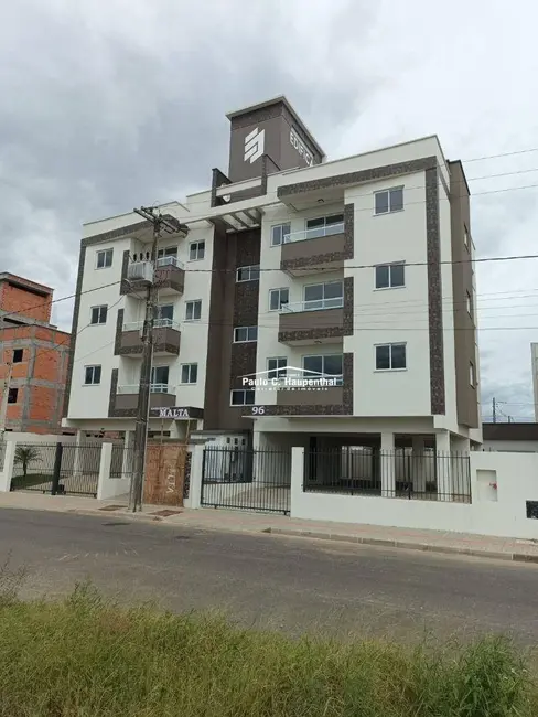 Foto 1 de Apartamento com 2 quartos à venda, 44m2 em Lagoão, Ararangua - SC