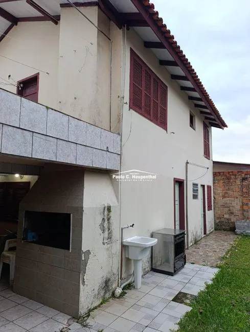 Foto 3 de Casa com 5 quartos à venda, 216m2 em Centro, Balneario Arroio Do Silva - SC