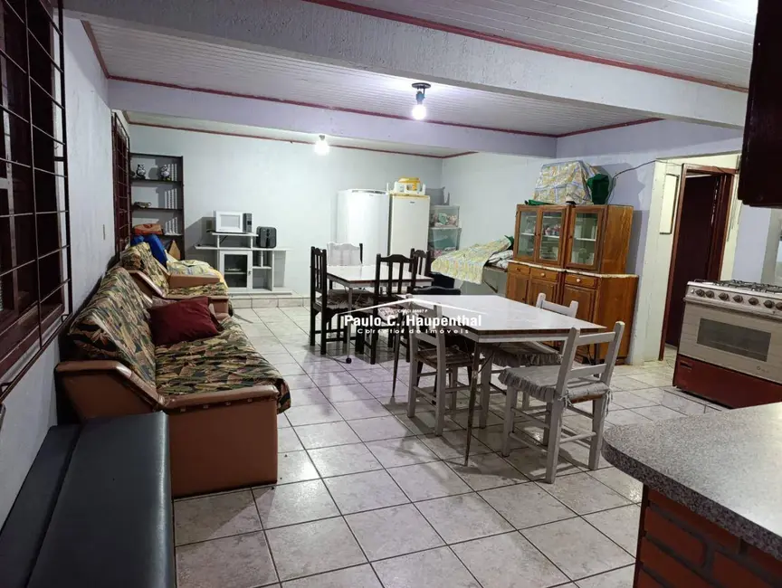 Foto 6 de Casa com 5 quartos à venda, 216m2 em Centro, Balneario Arroio Do Silva - SC