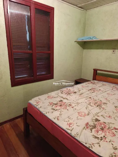 Foto 8 de Casa com 5 quartos à venda, 216m2 em Centro, Balneario Arroio Do Silva - SC