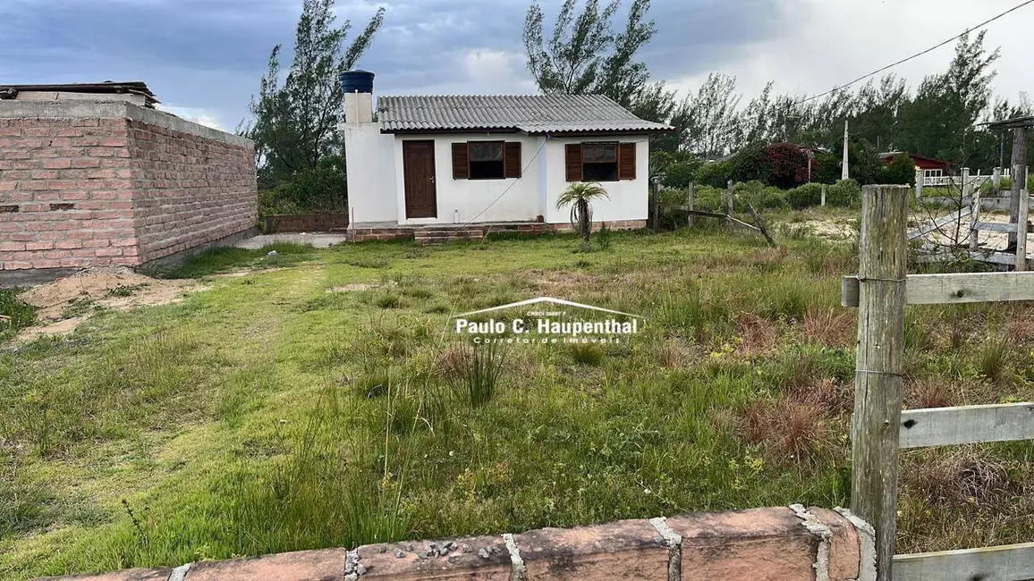 Foto 3 de Casa com 2 quartos à venda, 324m2 em Balneario Arroio Do Silva - SC