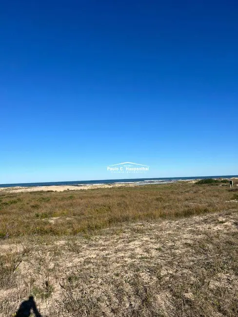 Foto 4 de Terreno / Lote à venda, 338m2 em Balneario Arroio Do Silva - SC
