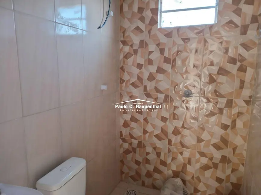 Foto 8 de Casa com 2 quartos à venda, 300m2 em Balneario Arroio Do Silva - SC