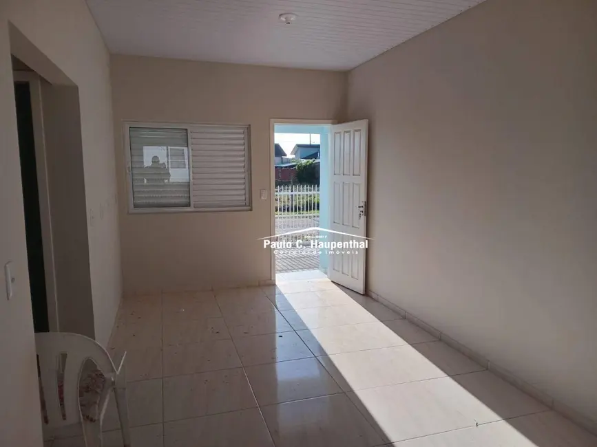 Foto 5 de Casa com 2 quartos à venda, 300m2 em Balneario Arroio Do Silva - SC