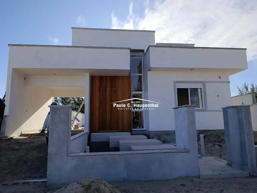 Casa com 3 quartos à venda, 300m2 em Balneario Gaivota - SC - imagem 4 Foto 4 de Casa com 3 quartos à venda, 300m2 em Balneario Gaivota - SC