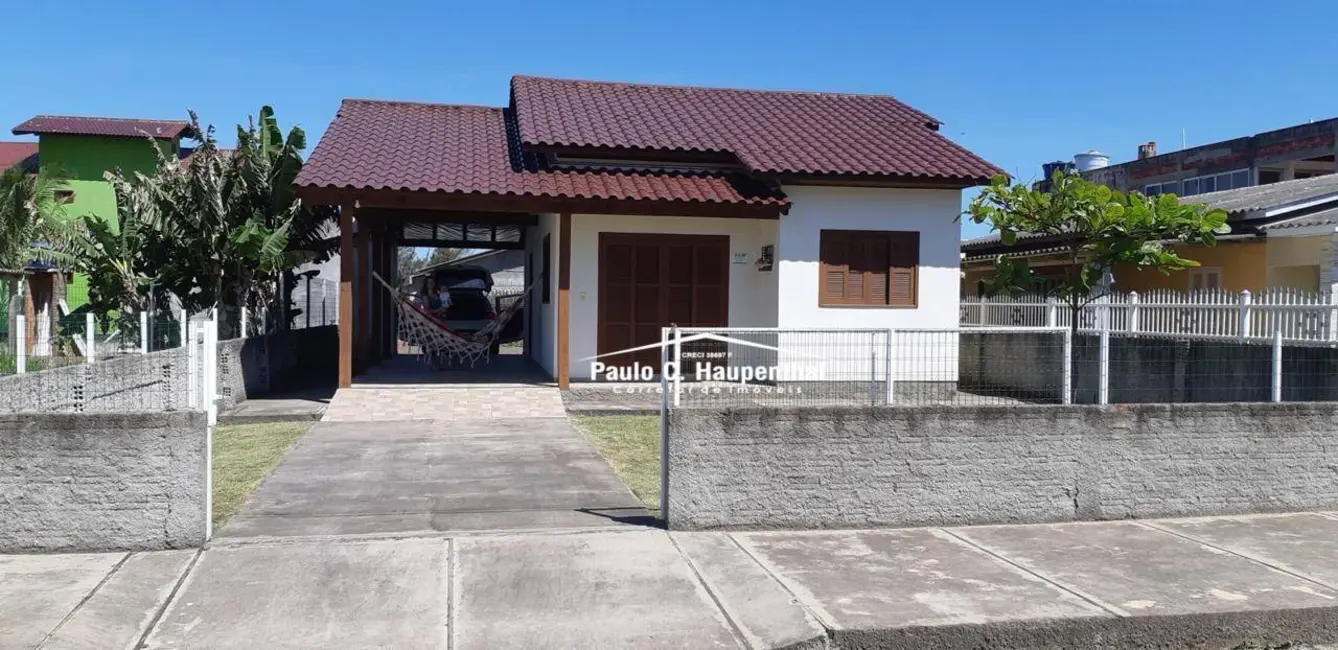 Foto 1 de Casa com 3 quartos à venda, 360m2 em Balneario Arroio Do Silva - SC