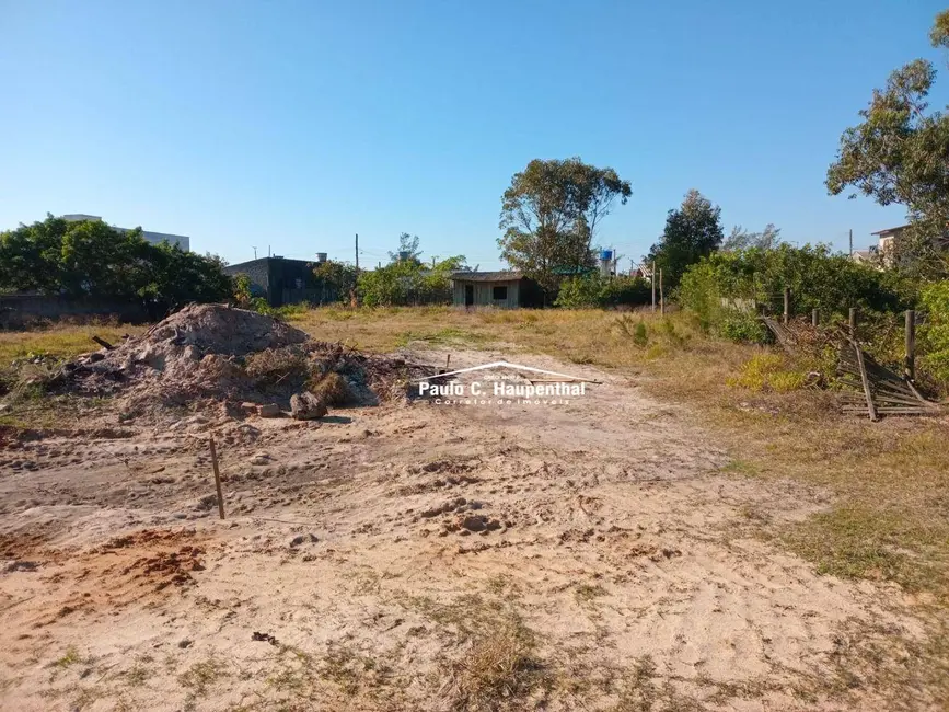 Foto 3 de Terreno / Lote à venda, 517m2 em Balneario Arroio Do Silva - SC