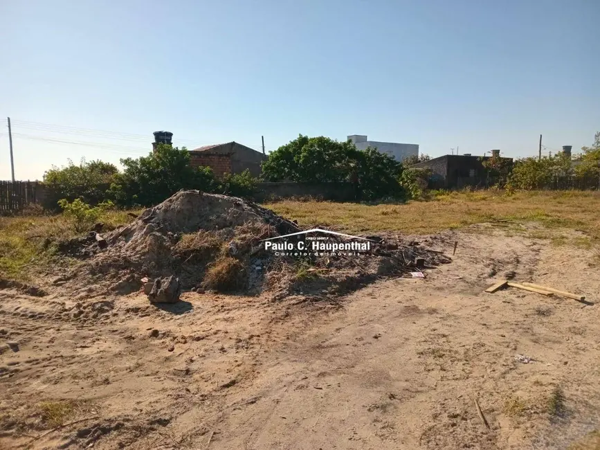 Foto 4 de Terreno / Lote à venda, 521m2 em Balneario Arroio Do Silva - SC