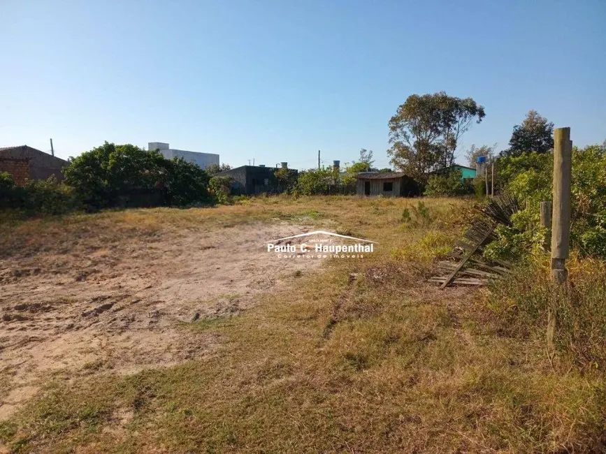 Foto 1 de Terreno / Lote à venda, 521m2 em Balneario Arroio Do Silva - SC