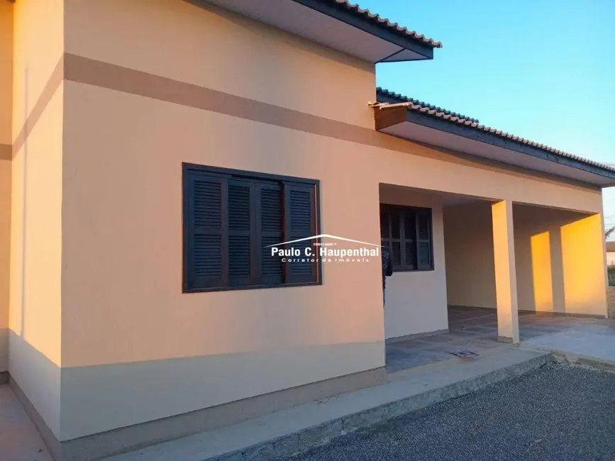Foto 3 de Casa com 2 quartos à venda, 300m2 em Balneario Arroio Do Silva - SC