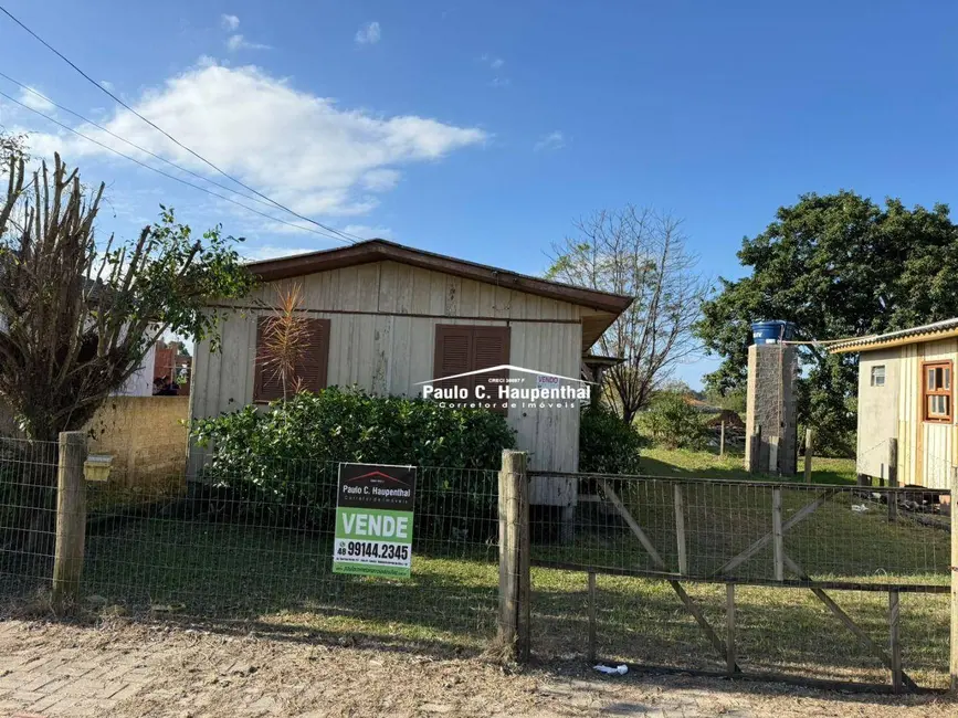 Foto 1 de Casa com 2 quartos à venda, 375m2 em Coloninha, Ararangua - SC