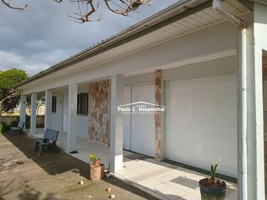 Foto 2 de Casa com 3 quartos à venda, 596m2 em Balneario Arroio Do Silva - SC