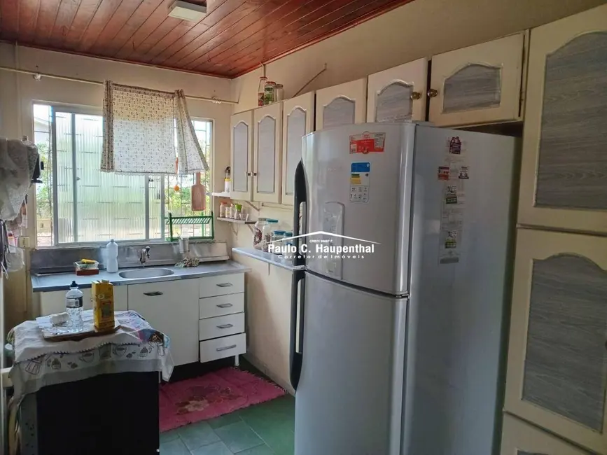 Foto 9 de Casa com 3 quartos à venda, 596m2 em Balneario Arroio Do Silva - SC