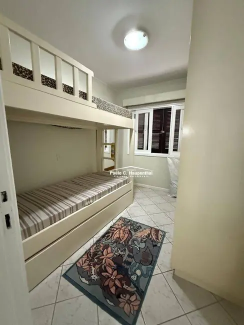 Apartamento com 2 quartos à venda, 66m2 em Centro, Balneario Arroio Do Silva - SC - imagem 5 Foto 5 de Apartamento com 2 quartos à venda, 66m2 em Centro, Balneario Arroio Do Silva - SC
