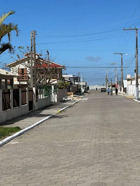 Foto 2 de Casa com 5 quartos à venda, 247m2 em Centro, Balneario Arroio Do Silva - SC