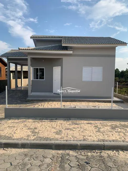 Foto 1 de Casa com 2 quartos à venda, 225m2 em Balneario Arroio Do Silva - SC