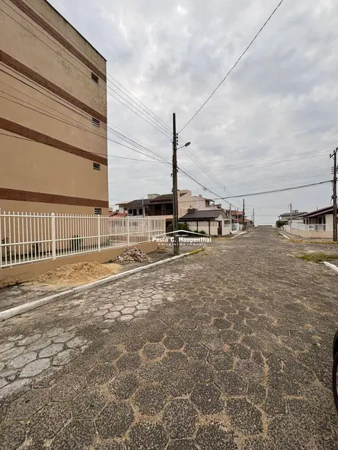 Foto 2 de Apartamento com 1 quarto à venda, 40m2 em Balneario Arroio Do Silva - SC