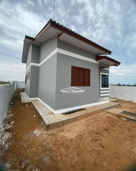 Casa com 3 quartos à venda, 300m2 em Ararangua - SC - imagem 2 Foto 2 de Casa com 3 quartos à venda, 300m2 em Ararangua - SC