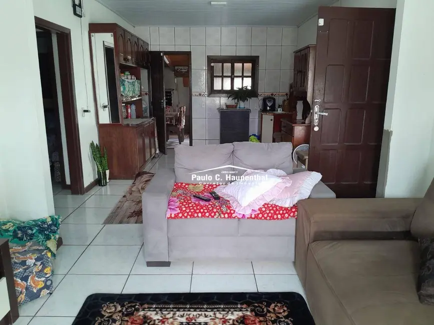 Casa com 4 quartos à venda, 325m2 em Balneario Arroio Do Silva - SC - imagem 9 Foto 9 de Casa com 4 quartos à venda, 325m2 em Balneario Arroio Do Silva - SC