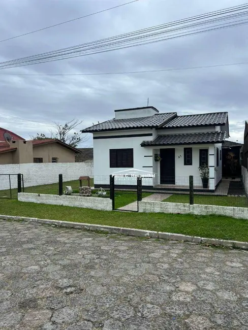 Foto 2 de Casa com 2 quartos à venda, 300m2 em Centro, Balneario Arroio Do Silva - SC