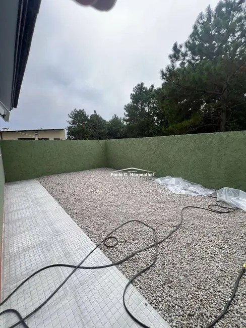 Casa com 2 quartos à venda, 180m2 em Balneario Arroio Do Silva - SC - imagem 9 Foto 9 de Casa com 2 quartos à venda, 180m2 em Balneario Arroio Do Silva - SC