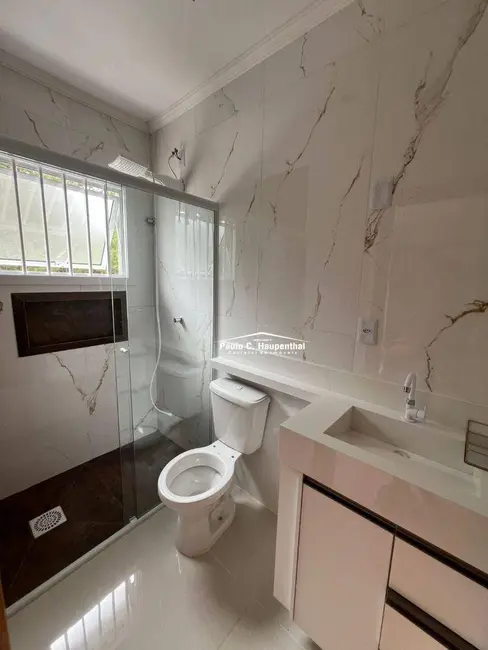 Casa com 2 quartos à venda, 180m2 em Balneario Arroio Do Silva - SC - imagem 7 Foto 7 de Casa com 2 quartos à venda, 180m2 em Balneario Arroio Do Silva - SC