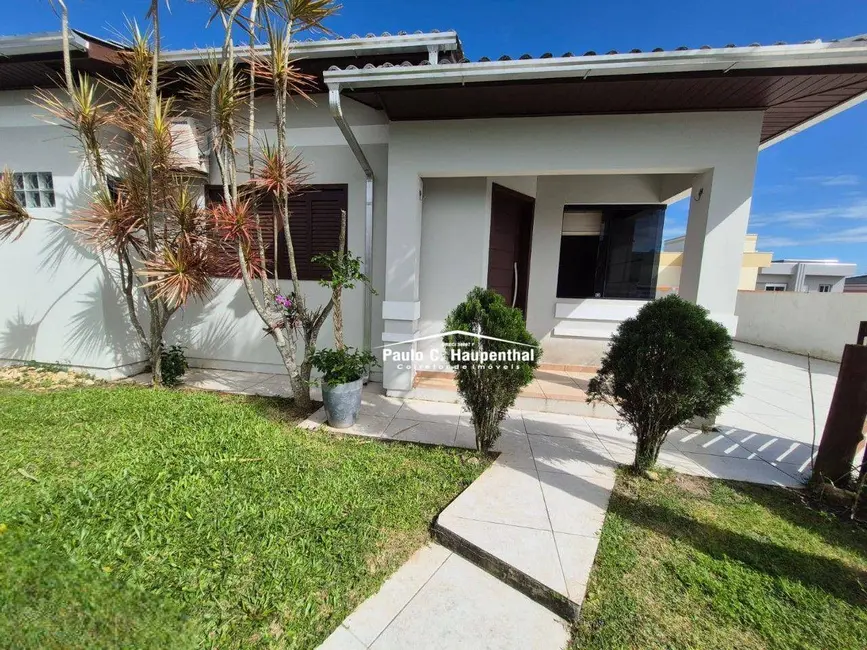 Foto 2 de Casa com 2 quartos à venda, 300m2 em Balneario Arroio Do Silva - SC