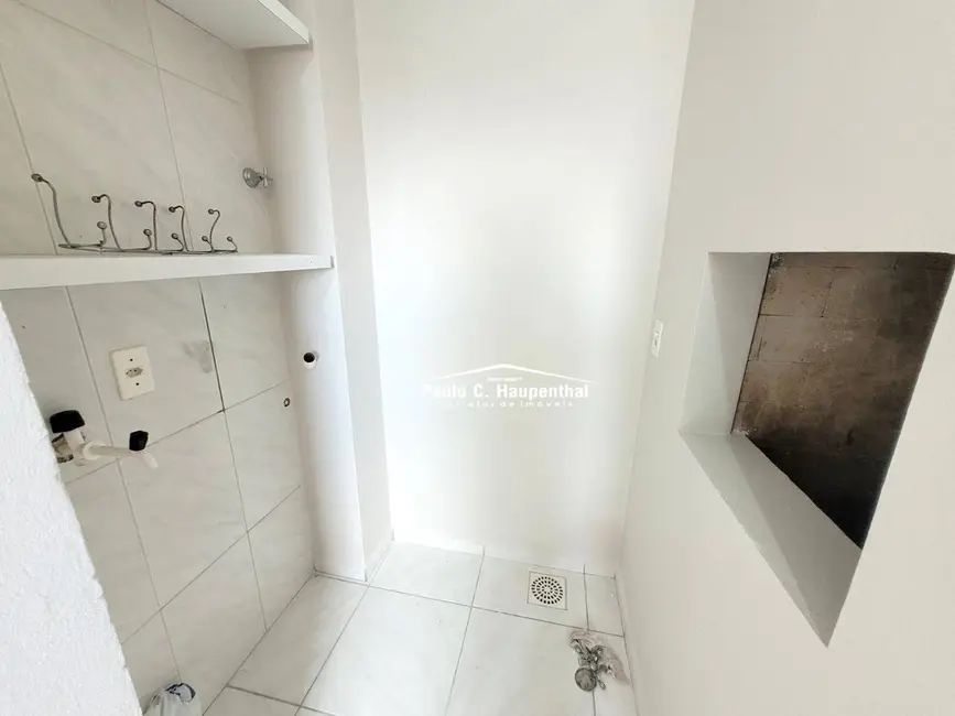 Foto 8 de Apartamento com 2 quartos à venda, 65m2 em Urussanguinha, Ararangua - SC