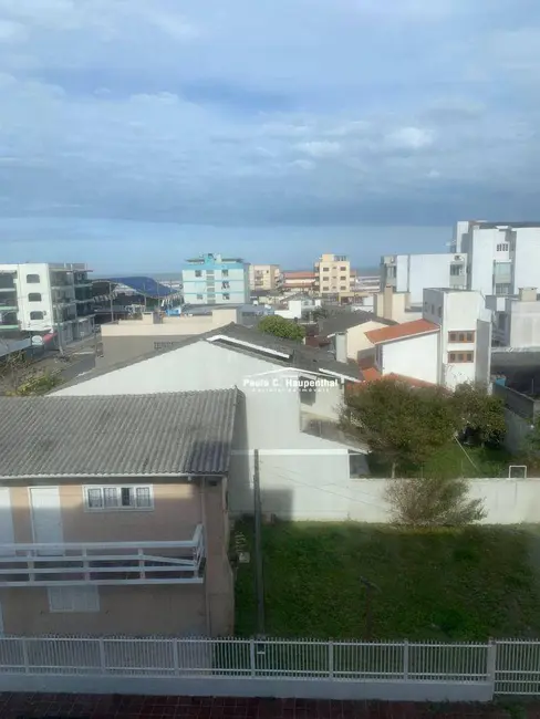 Foto 3 de Apartamento com 3 quartos para alugar, 110m2 em Centro, Balneario Arroio Do Silva - SC