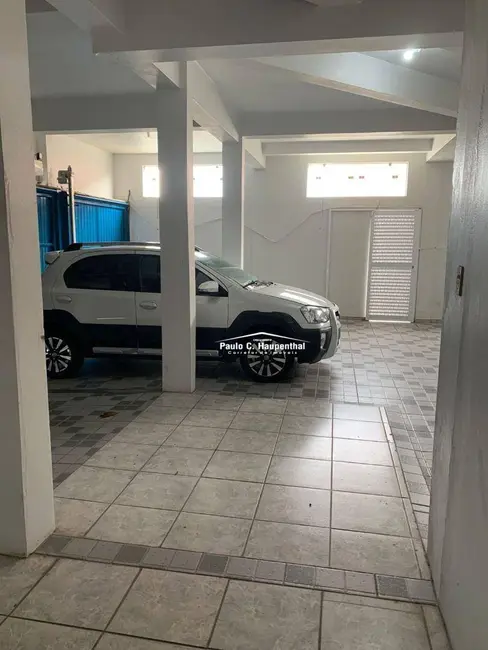 Foto 2 de Apartamento com 3 quartos para alugar, 110m2 em Centro, Balneario Arroio Do Silva - SC