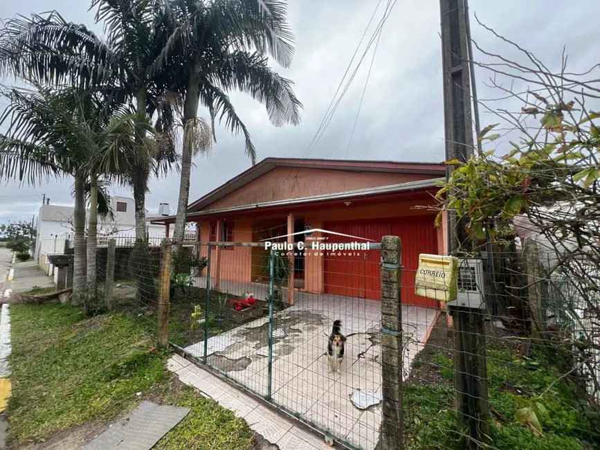 Foto 1 de Casa com 3 quartos à venda, 300m2 em Balneario Arroio Do Silva - SC