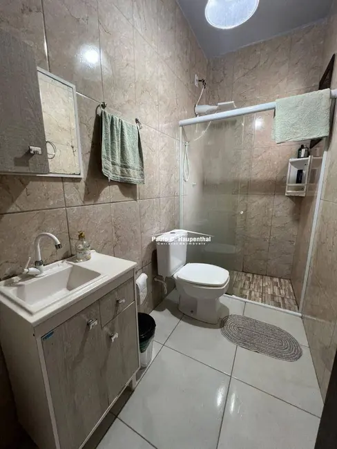 Foto 5 de Casa com 2 quartos à venda, 316m2 em Balneario Arroio Do Silva - SC