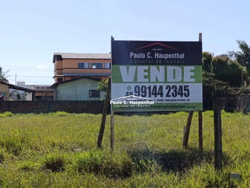 Foto 1 de Terreno / Lote à venda, 720m2 em Centro, Balneario Arroio Do Silva - SC
