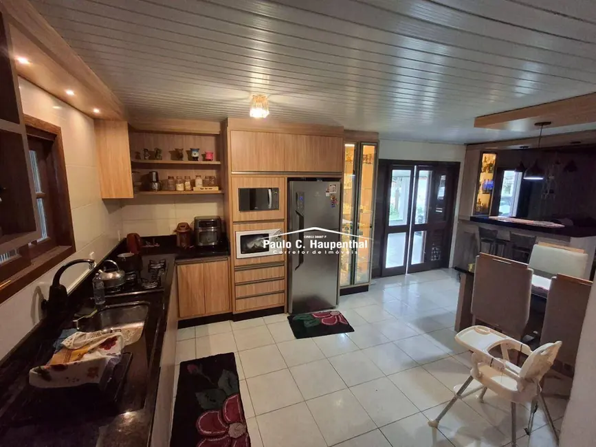 Foto 2 de Casa com 2 quartos à venda, 311m2 em Centro, Balneario Arroio Do Silva - SC