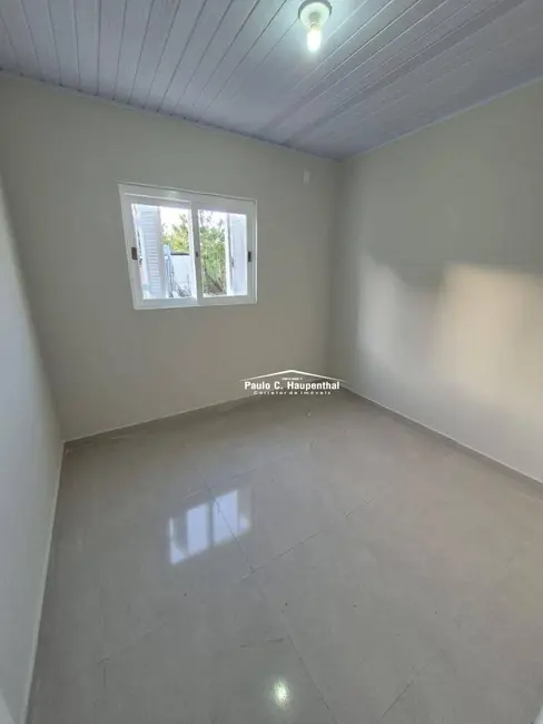 Foto 9 de Casa com 3 quartos à venda, 300m2 em Balneario Arroio Do Silva - SC